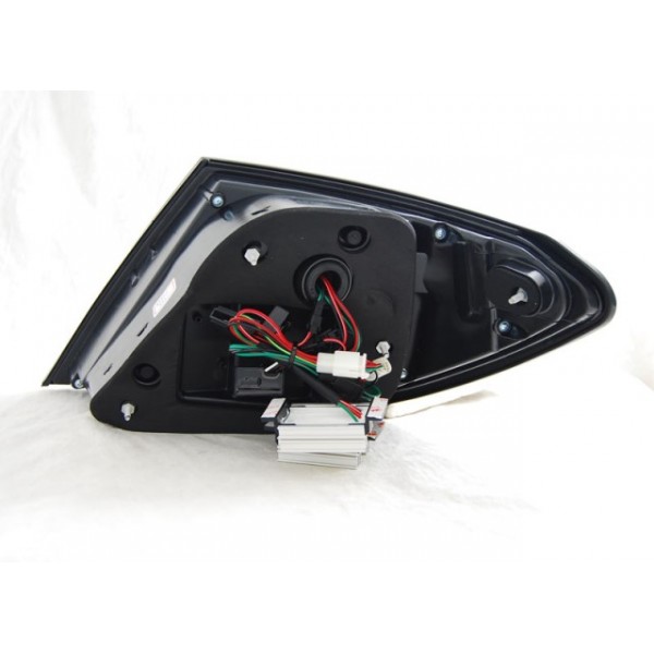 Фонари Tuning-Tec LED Bar тюнинг Mercedes W204 C-klasse (2007-2010) тонированные