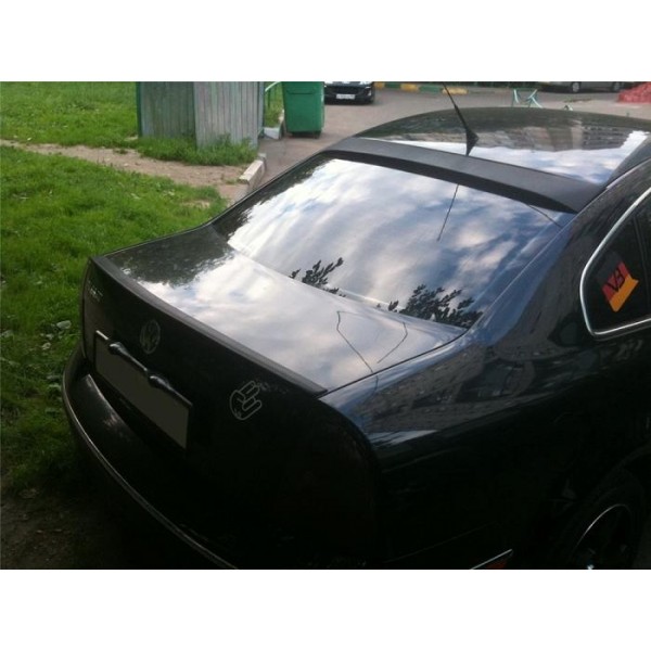 Накладка козырёк на заднее стекло Volkswagen Passat B5+ (2001-2005)