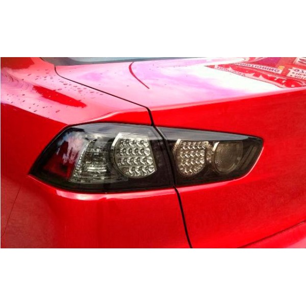 Оптика альтернативная тюнинг задняя LED Mitsubishi Lancer X (2007-...) дымчатые