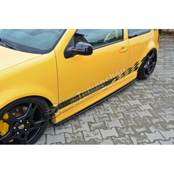 Накладки на пороги Maxton Design Volkswagen Golf IV R32 (1997-2003)