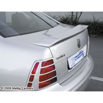 Спойлер на крышку багажника Volkswagen Bora (1998-2006)