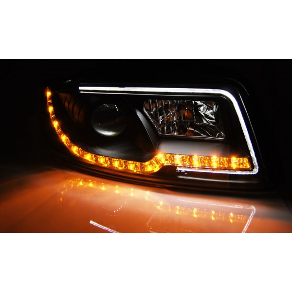 Оптика альтернативная передняя линзованная Tube Light Audi A4 B6 (2001-2004) черная