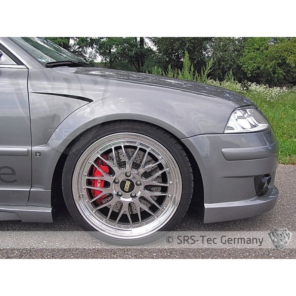 Переднее правое крыло SrS-Tec из стеклопластика Volkswagen Passat B5+ (2001-2005)