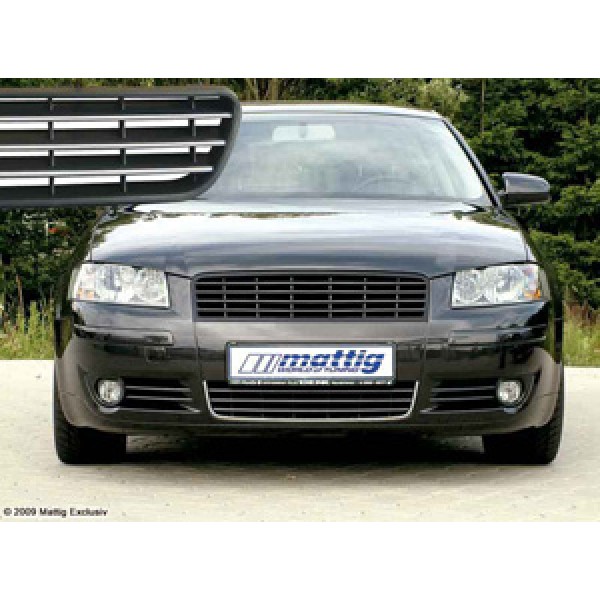 Решетка радиатора без значка Audi A3 8P (2003-2008) с хром полосами