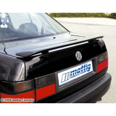 Cпойлер на крышку багажника Volkswagen Vento (1991-1998)
