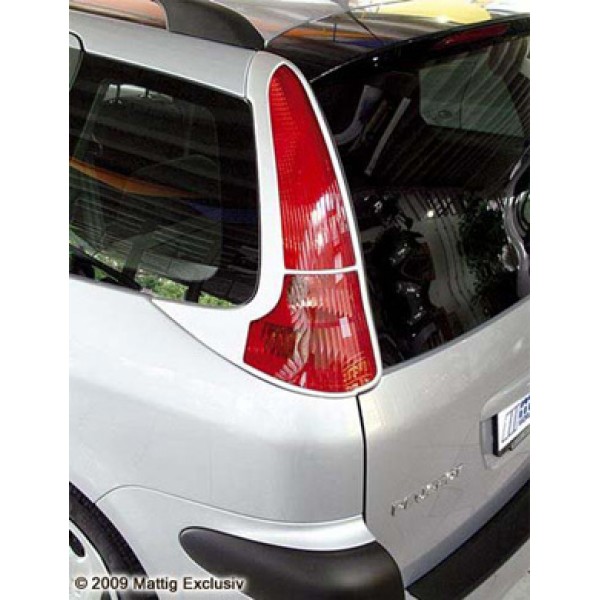 Накладки на задние фонари Peugeot 206 универсал (1998-...)