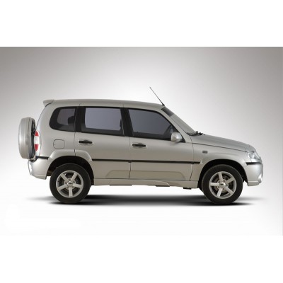 Накладки на молдинги тюнинг Chevrolet Niva Niagara 2 (2002-...)