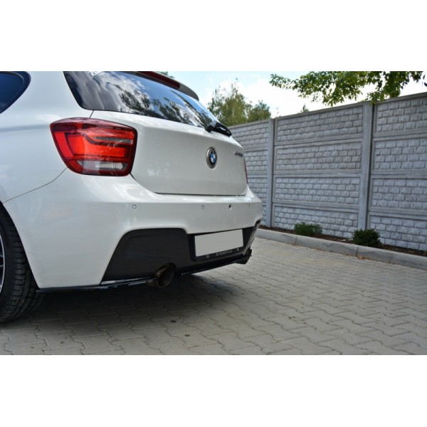 Сплиттер заднего бампера центральный без ребер BMW F20 1 серия M-Power (2011-...)