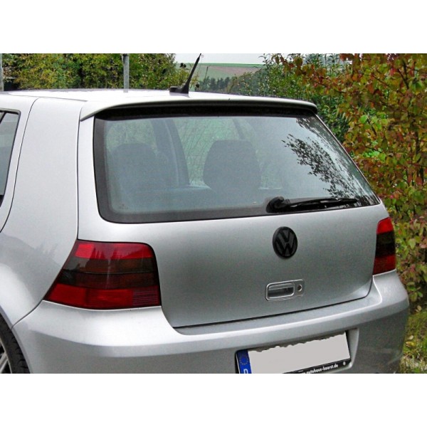 Спойлер Maxton R32 style крышки багажника Volkswagen Golf IV (1997-2003)