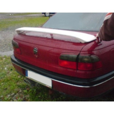 Спойлер на крышку багажника Opel Omega B (1994-1999)