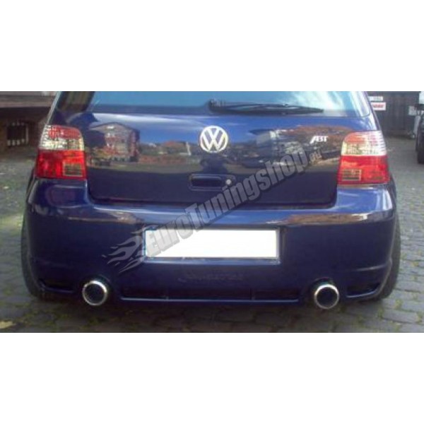 Задний бампер в стиле R32 для Volkswagen Golf IV (1997-2003)